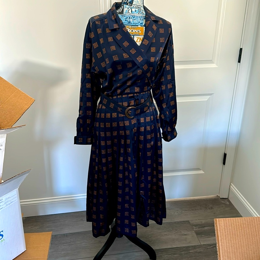Wrap vintage dress